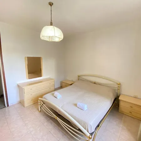 Apartment Bisceglie House Rho Fiera