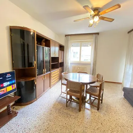 Bisceglie House Rho Fiera Apartment *